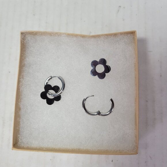 Revolve Peter & June Silver-Tone Dainty Modest Flower Charm Floral Hoop Earrings - Picture 4 of 4